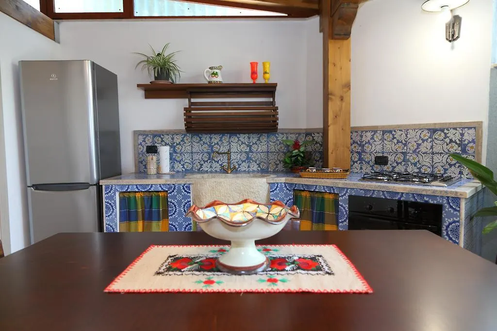 צ'פאלו Villa Eleonora דירה